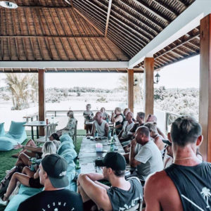 Swell Hostel & Restaurant