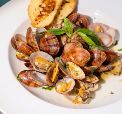 Swell Restaurant Clam